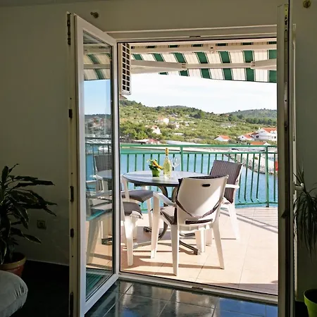 House Klarin Apartment Jezera