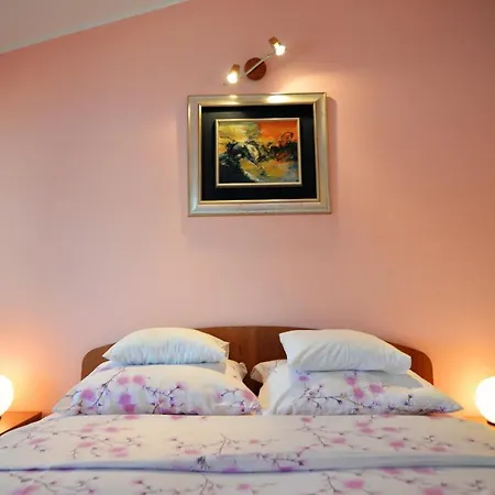 Apartment House Klarin