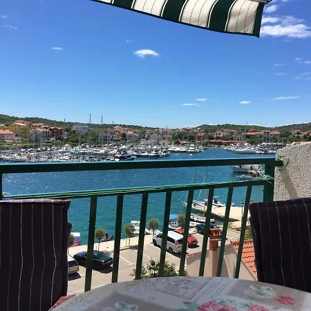 House Klarin * Jezera